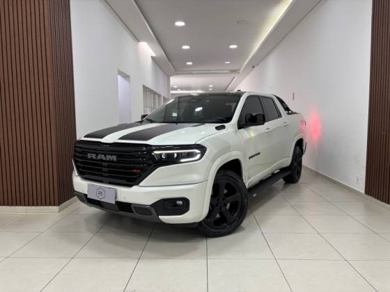 RAM RAMPAGE 2.0 HURRICANE 4 TURBO GASOLINA R/T 4X4 AUTOMÁTICO